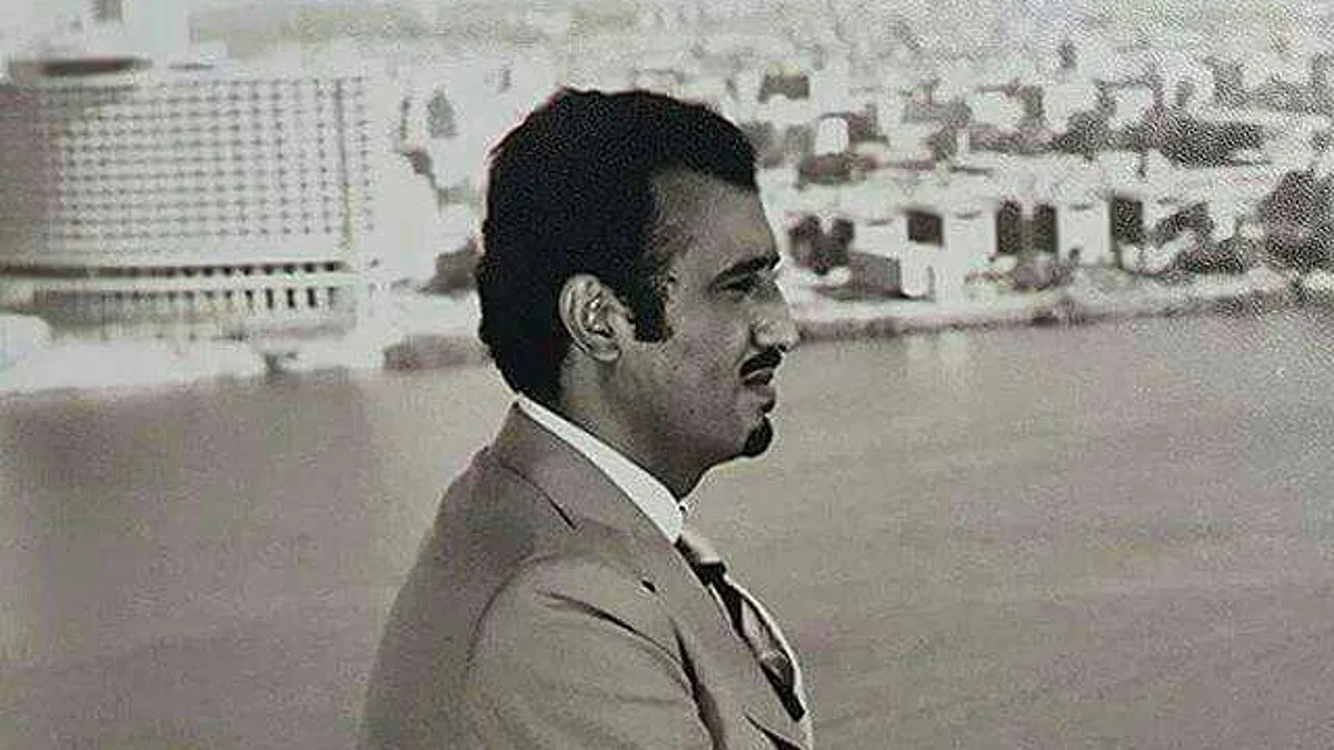 صورة نادرة: "النيل والملك سلمان".. لحظة تأمّل خلال زيارة إلى القاهرة