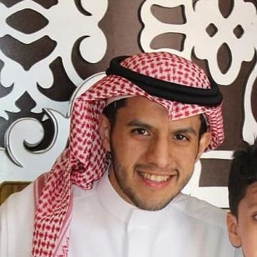 الوليد المهيدب مدير إدارة الإعلام والاتصال بنادي النصر