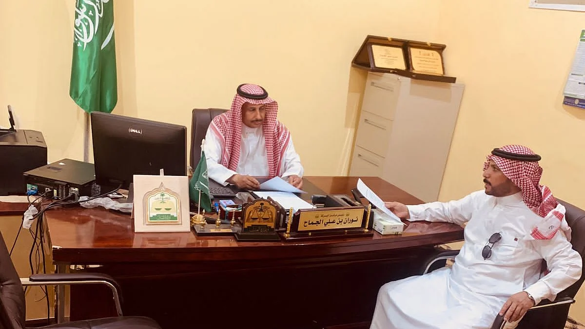 رئيس خدمات "محلي السليمي" يناقش تلبية طلبات "البِركة" و"مرغان"