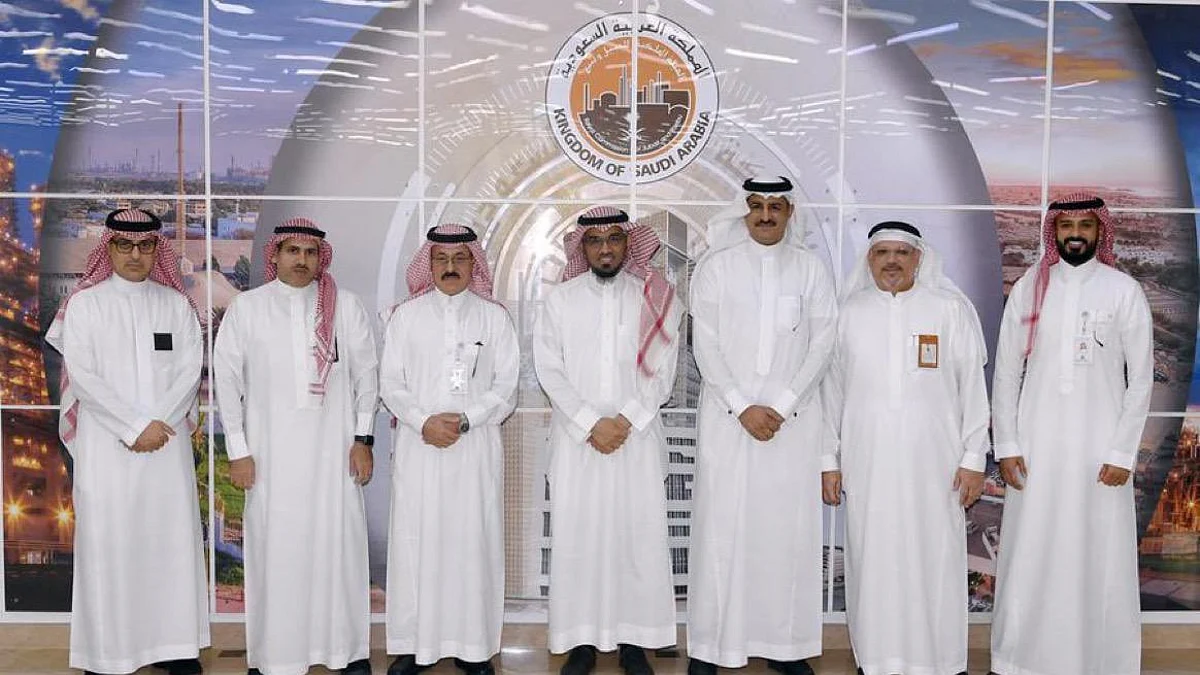 "تقويم التعليم" توقع اتفاقية لتطبيق مقياس الكفايات والمهارات القيادية