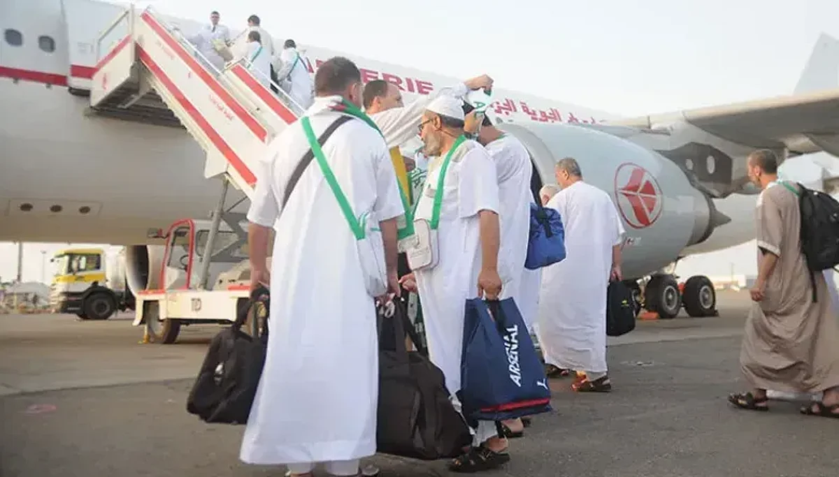 أولى رحلات حجاج الجزائر تصل السعودية غدًا