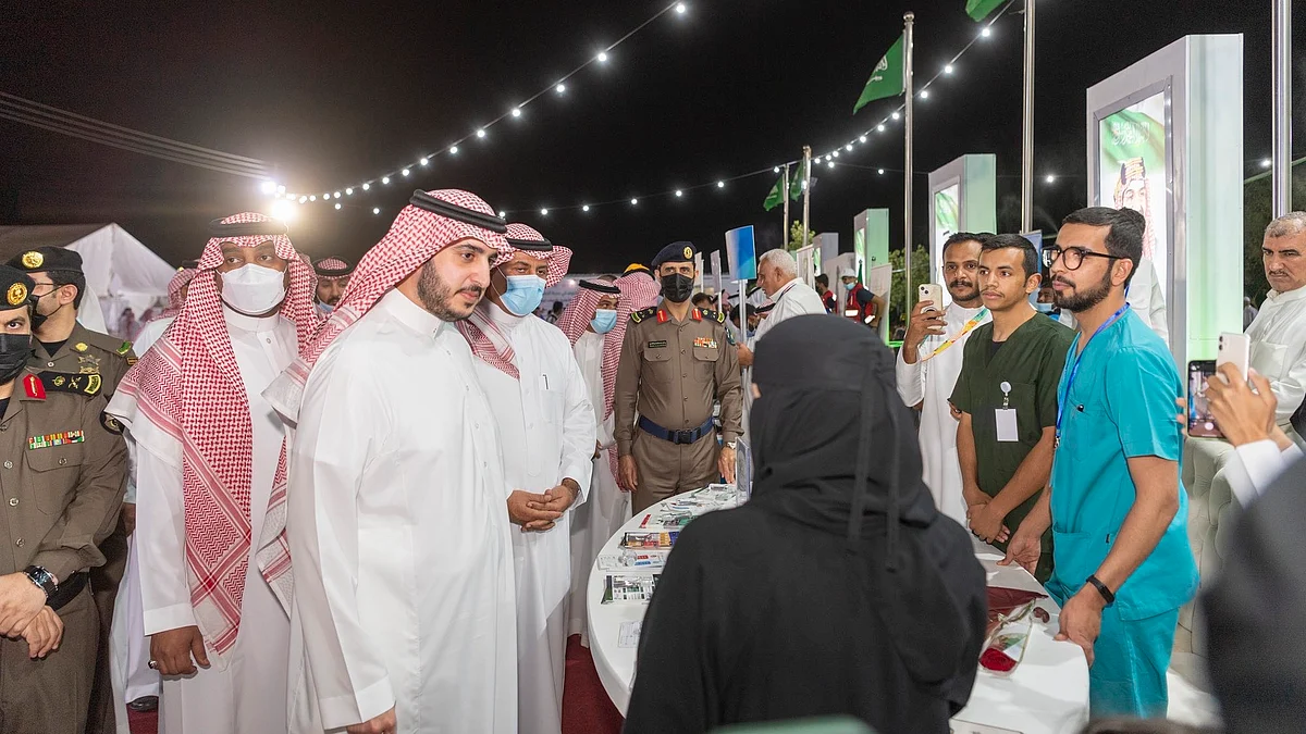 تنفيذًا لتوجيهات القيادة. .أميرِ الجوفِ يتفقدُ مدينةَ الحجاجِ في أبو عجرم