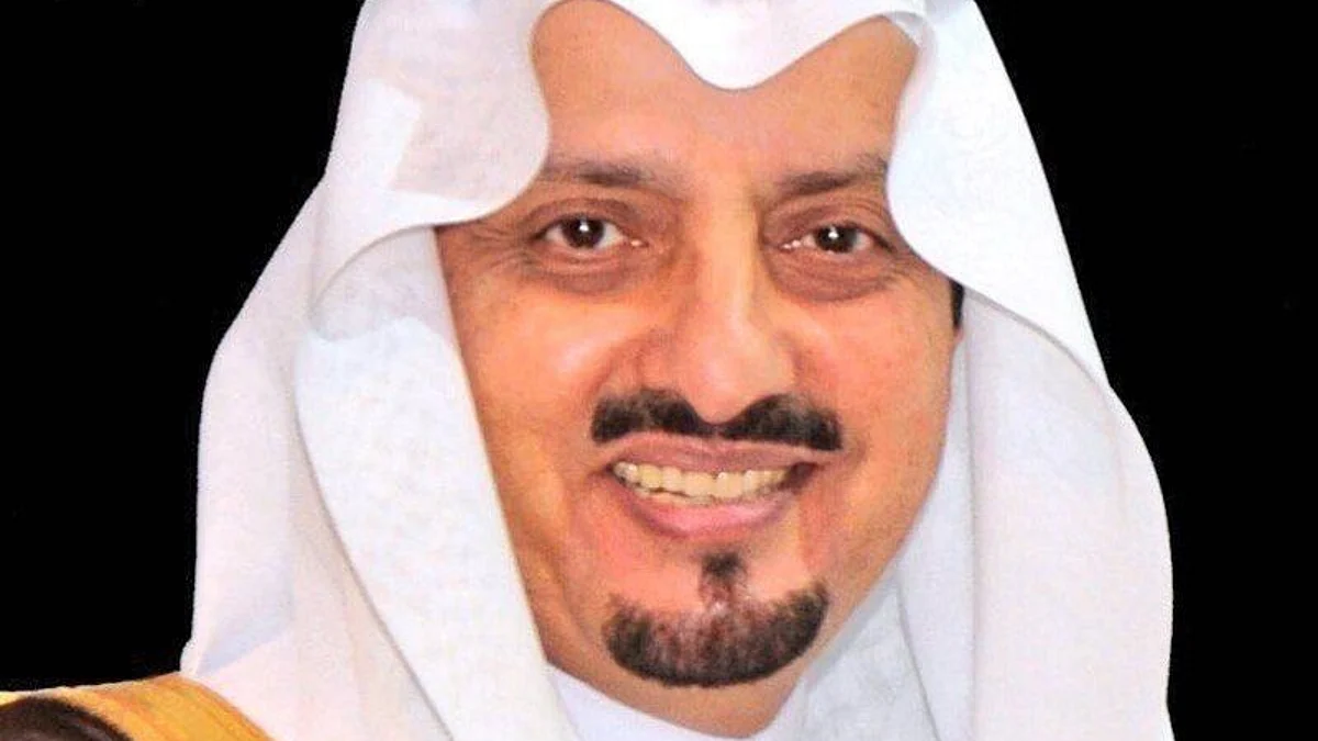 مستشار خادم الحرمين الشريفين الأمير فيصل بن خالد بن عبدالعزيز