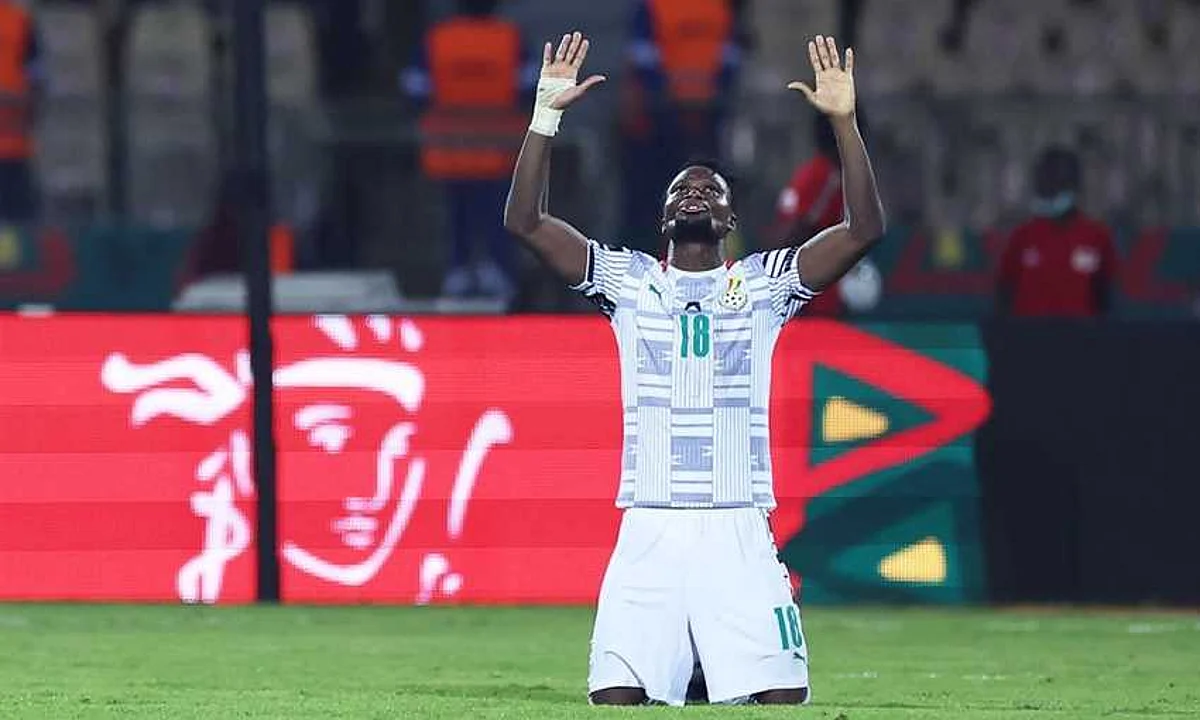 اللاعب الغاني بنيامين تيتيه