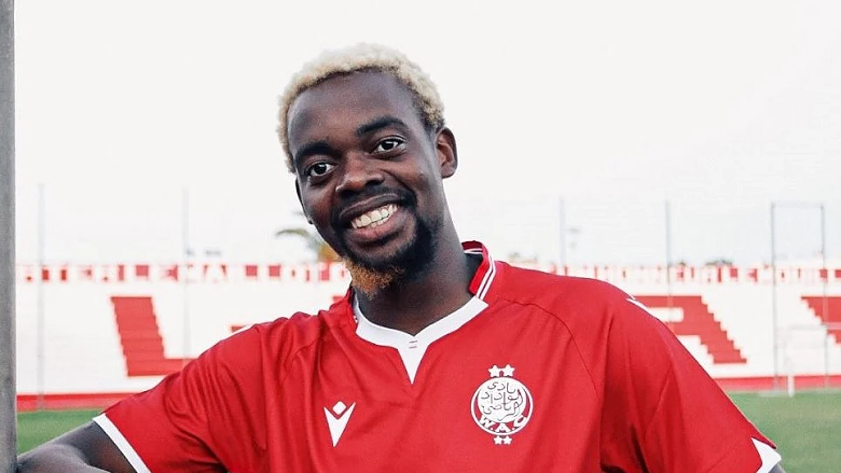 اللاعب الكونغولي غي مبينزا