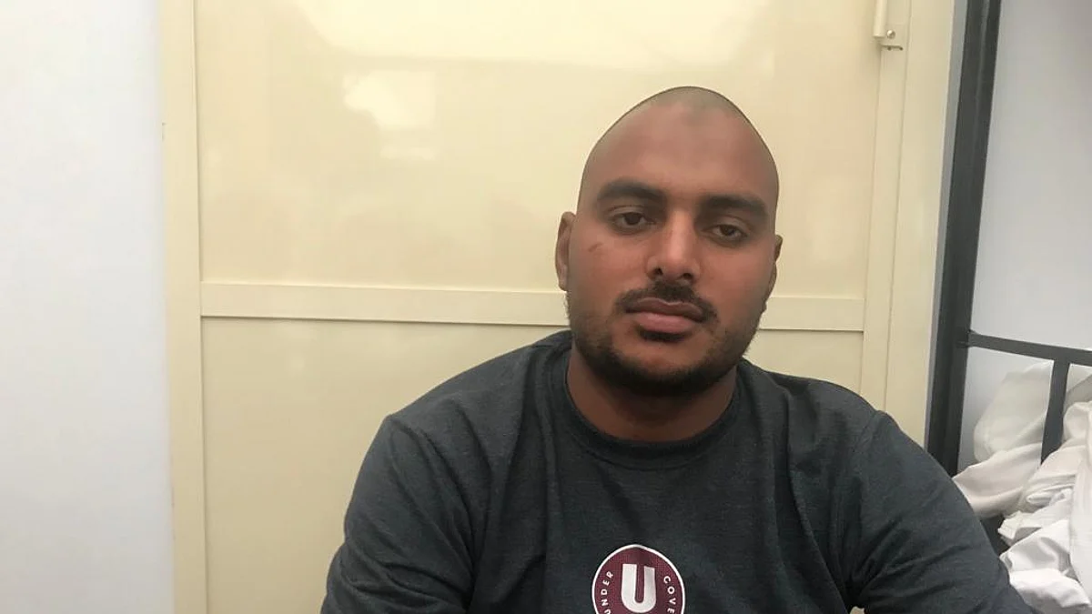 "انفجار ونار وموت صديق" ينقذه من الهندوسية للإسلام.. فما قصته؟