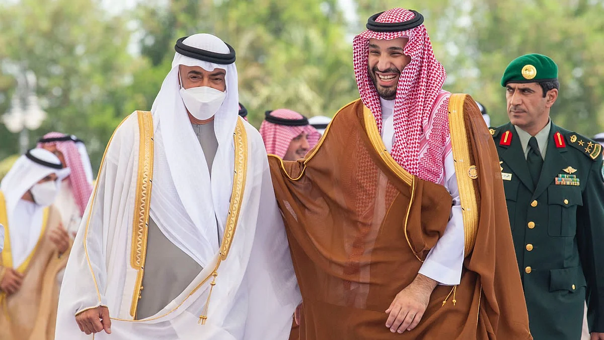 ولي العهد الأمير محمد بن سلمان يستقبل الرئيس الإماراتي الشيخ محمد بن زايد