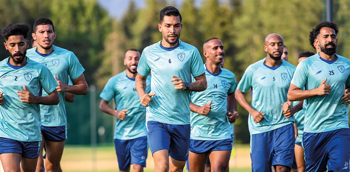 لاعبو الفتح يدشنون برنامجهم التدريبي للموسم الجديد