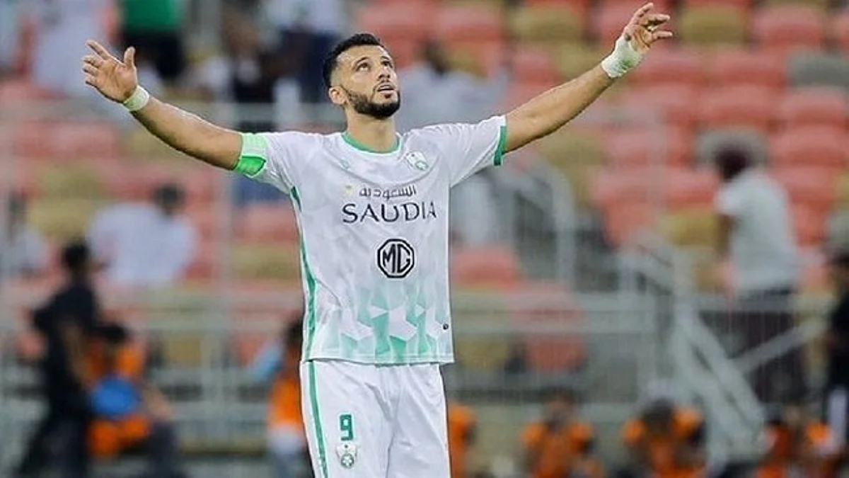 اللاعب عمر السومة