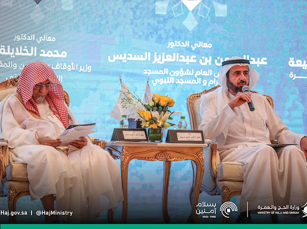 وزير الحج والعمرة الدكتور توفيق بن فوزان الربيعة