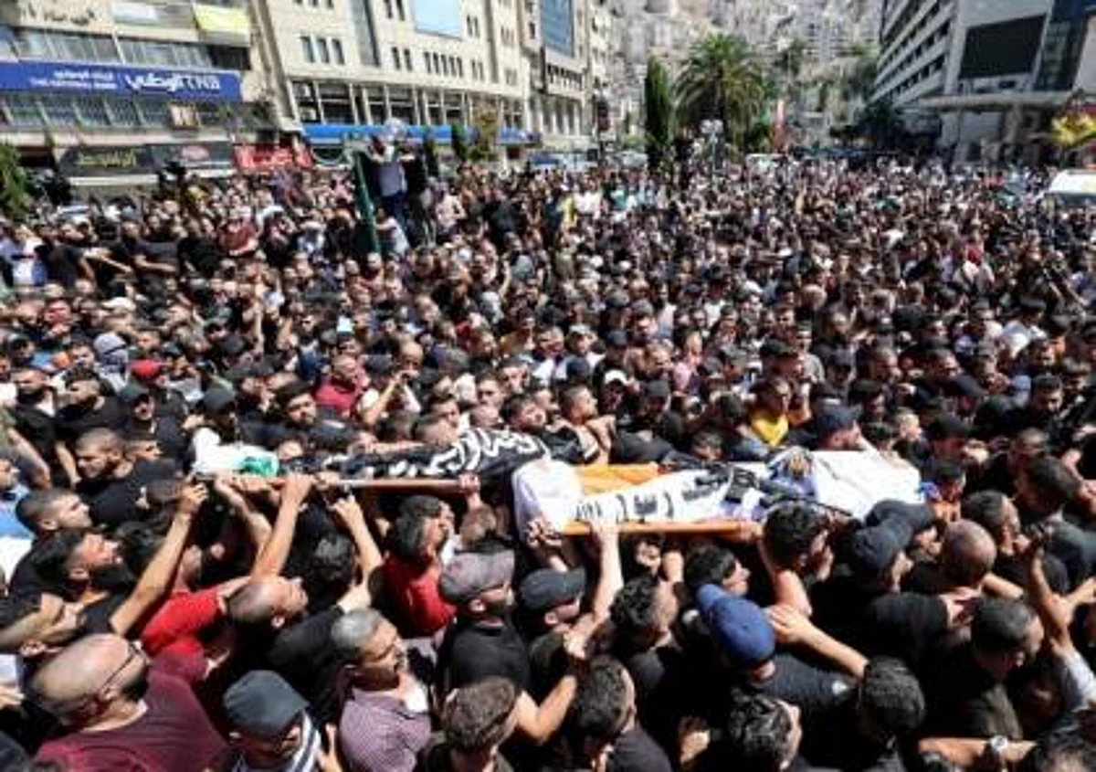 الاحتلال يغتال شابين فلسطينيين في نابلس