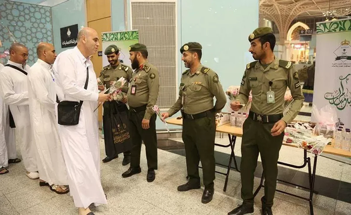 قرابة 105 آلاف من ضيوف الرحمن غادروا المملكة عبر مطار المدينة المنوّرة
