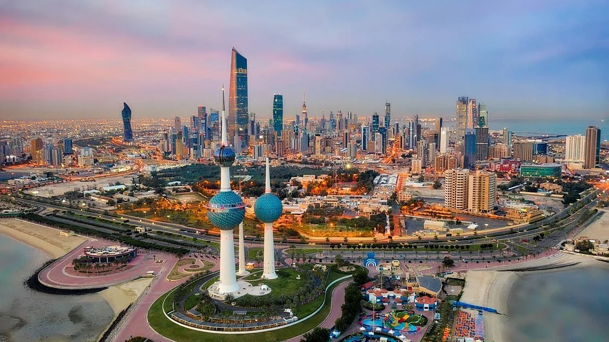 الكويت.. الحرارة تلامس الـ47 درجة مئوية.. وتحذيرات من التعرض لأشعة الشمس