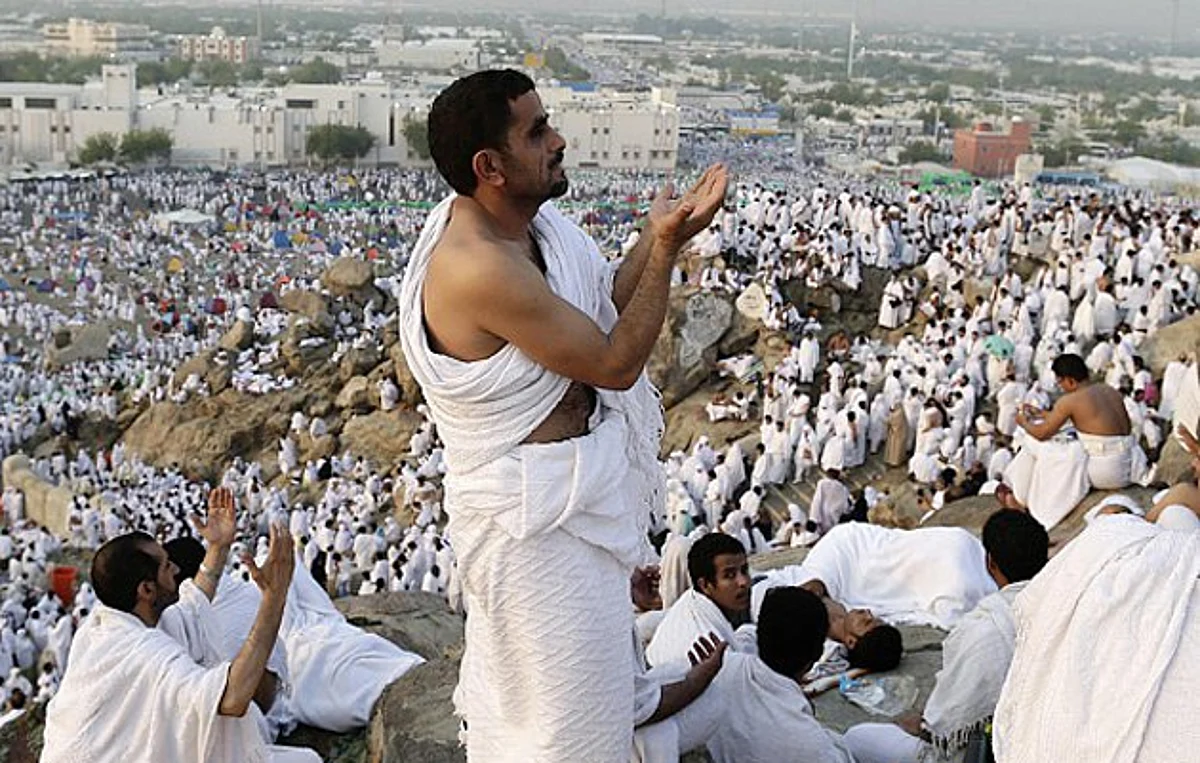 العام الحالي هو الـ7 صيفًا.. موسم حج 1445هـ سيكون في فصل الربيع
