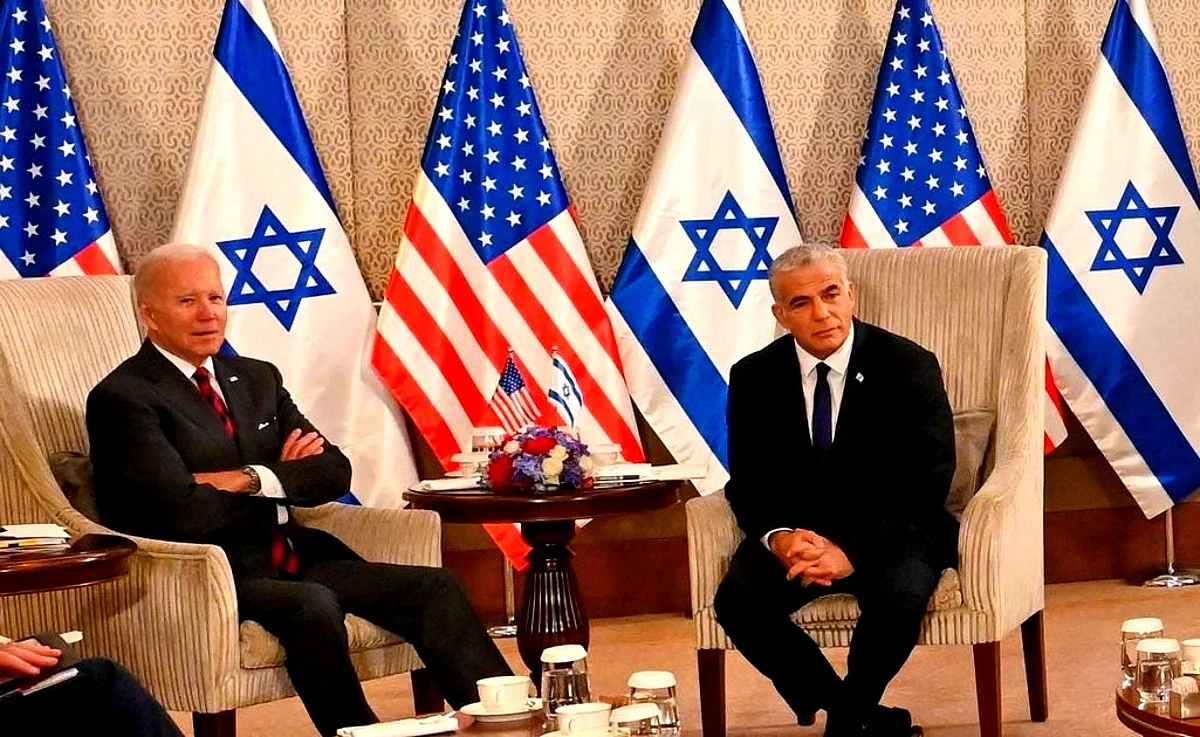 "بايدن" يؤكد دعم أمريكا لحل الدولتين بين الفلسطينيين والإسرائيليين