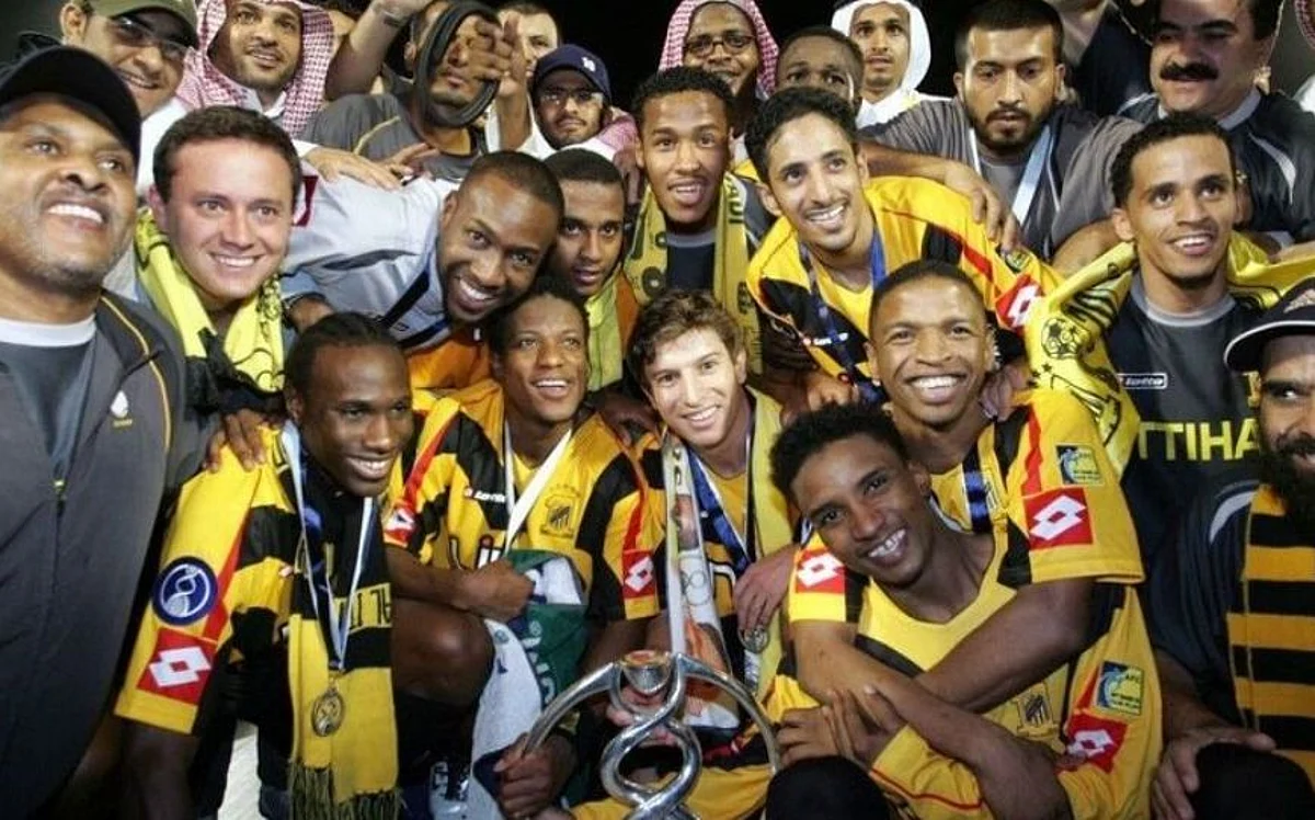 تتويج نادي الاتحاد بلقب دوري أبطال آسيا - 2005
