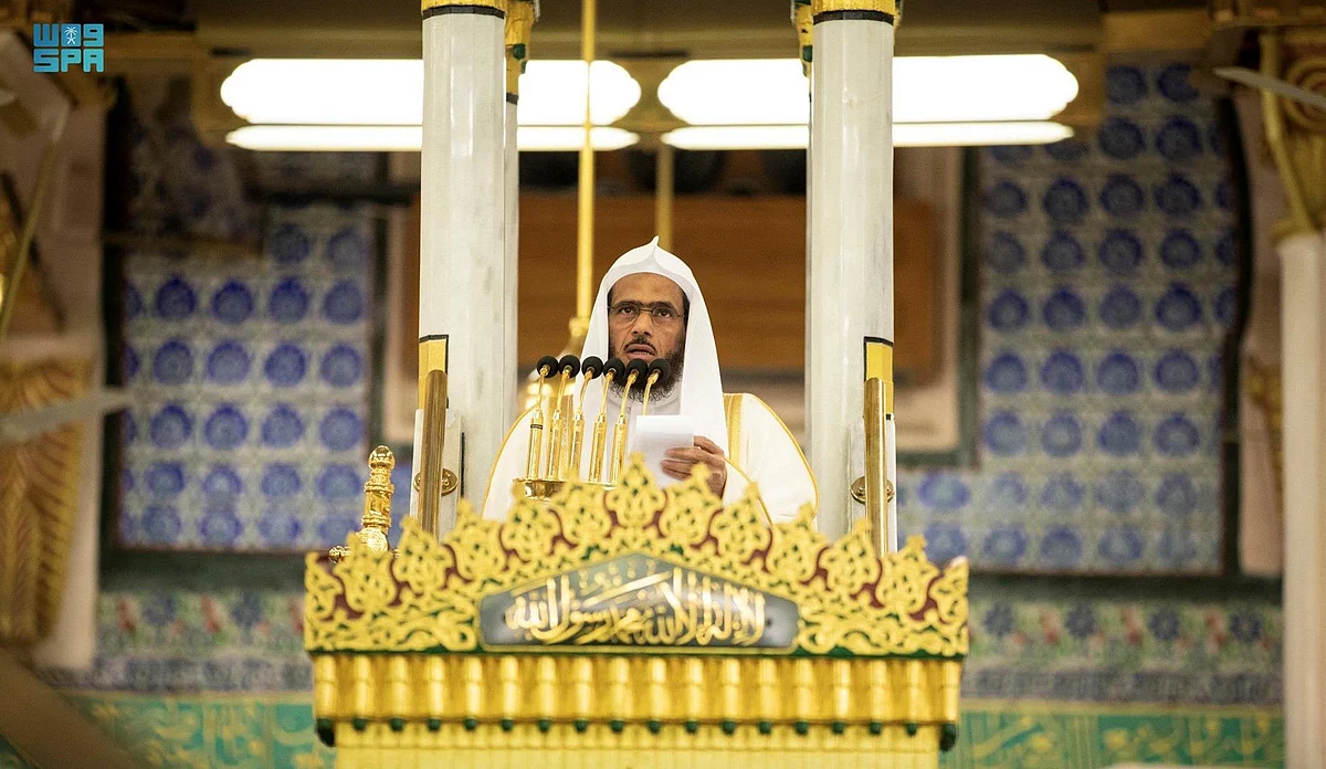 إمام وخطيب المسجد النبوي عبدالباري الثبيتي