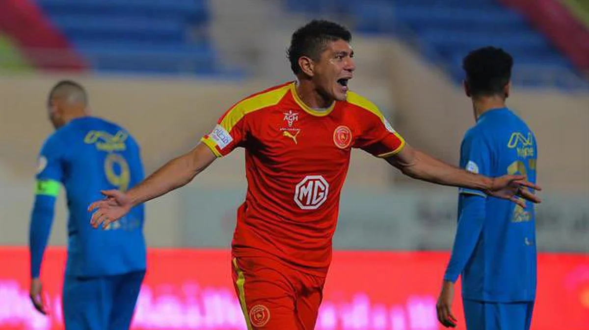 اللاعب البرازيلي إديرسون فيليب