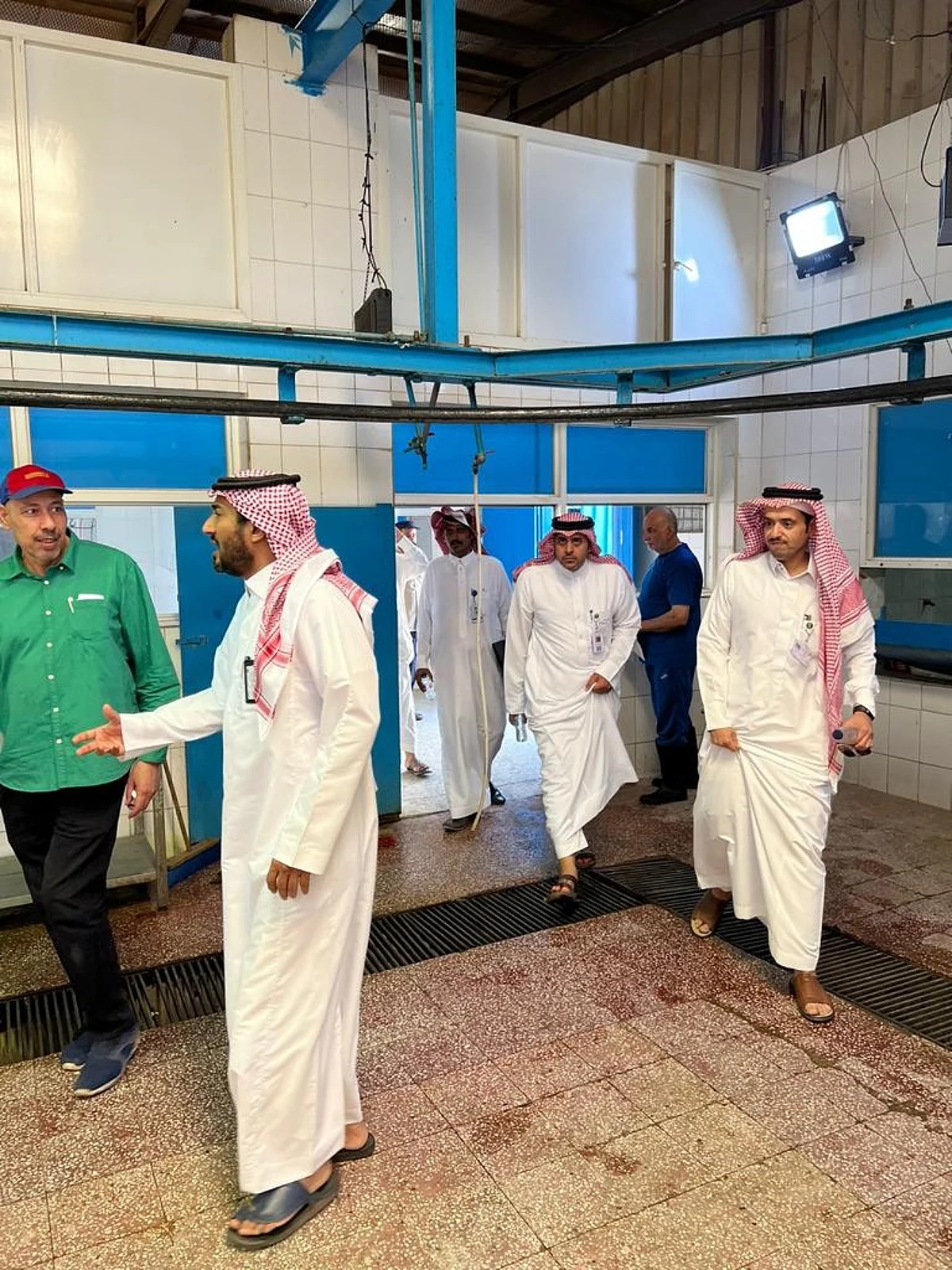 شاهد.. مكاتب "البيئة" في الخرج والسليل وعفيف تنظّم جولات ميدانية على المسالخ