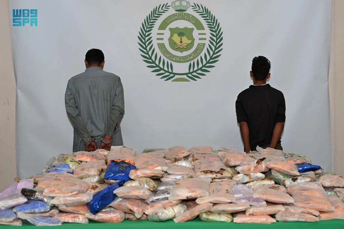 ضبط 297 كجم حشيش مخبَّأة داخل إطارات شاحنة