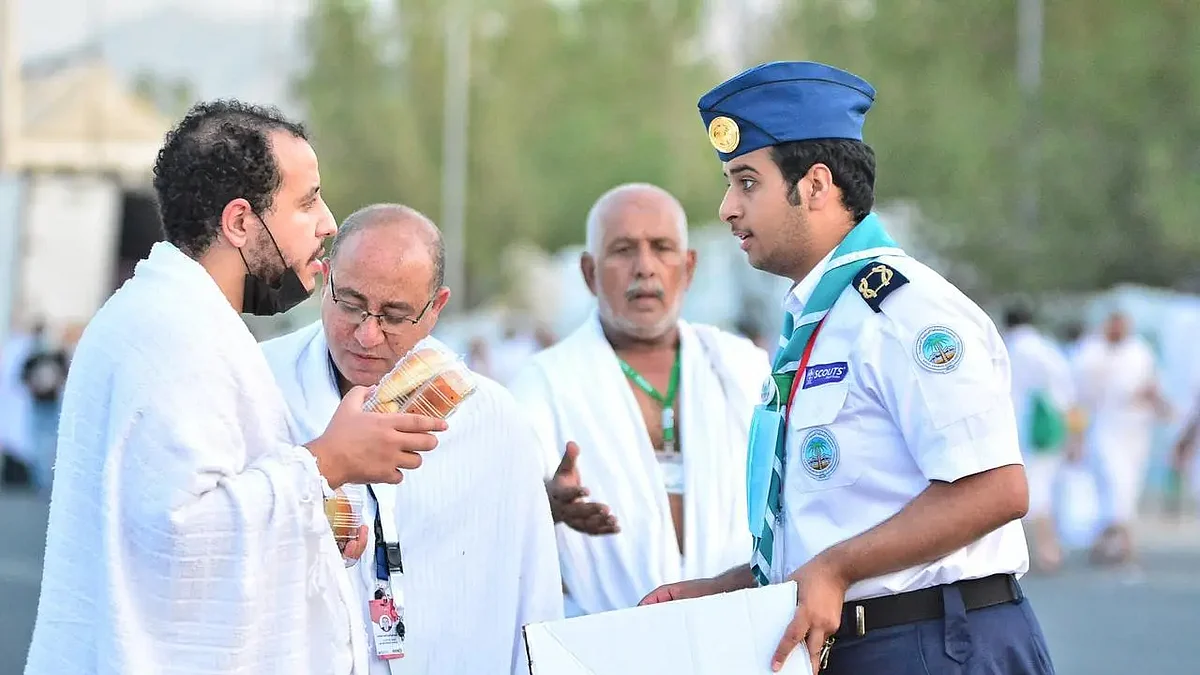 "الكشافة" يتنافسون في خدمة ضيوف الرحمن على صعيد عرفات