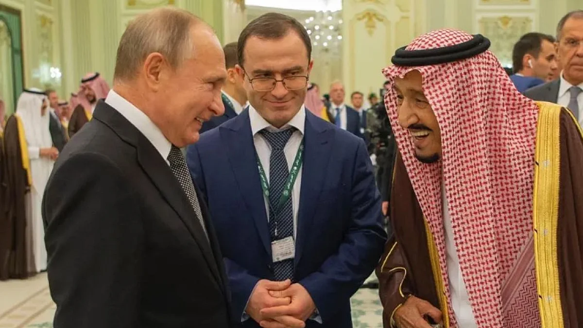 العلاقات السعودية- الروسية.. تطور نوعي وتنامٍ للثقة وزيارة تاريخية للملك سلمان