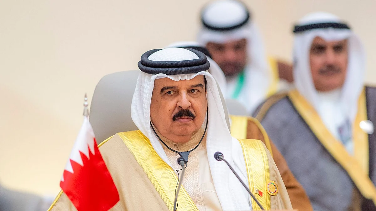 ملك البحرين حمد بن عيسى آل خليفة خلال مشاركته في قمة جدة للأمن والتنمية