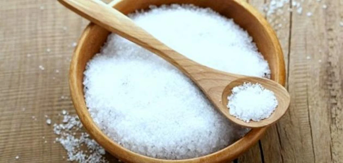 دراسة: تقليل ملح الطعام ضار للمصابين بهذا المرض