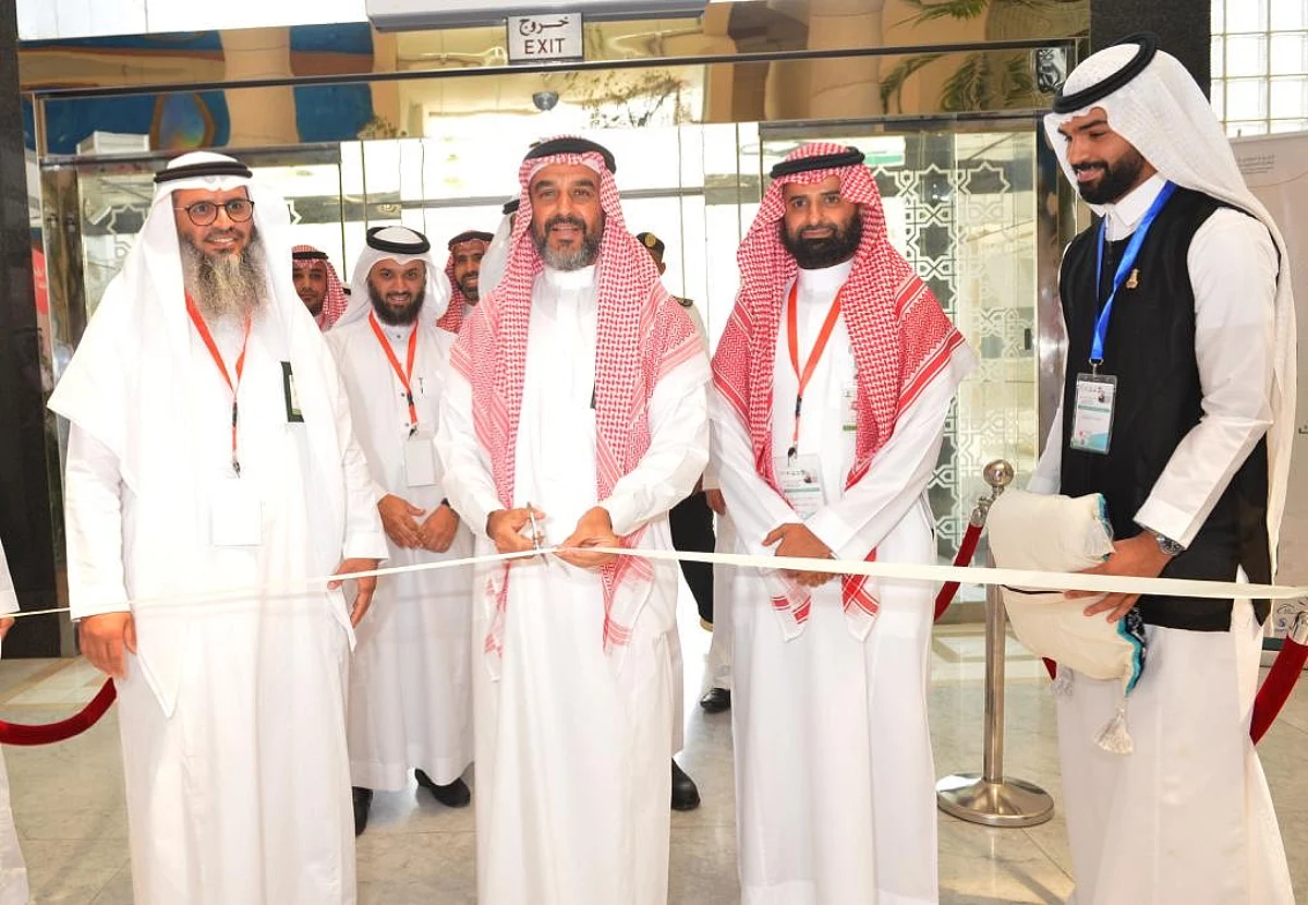 وكيل جامعة المؤسس يفتتح فعاليات ملتقى "الإرشاد الجامعي" للطلاب المستجدين