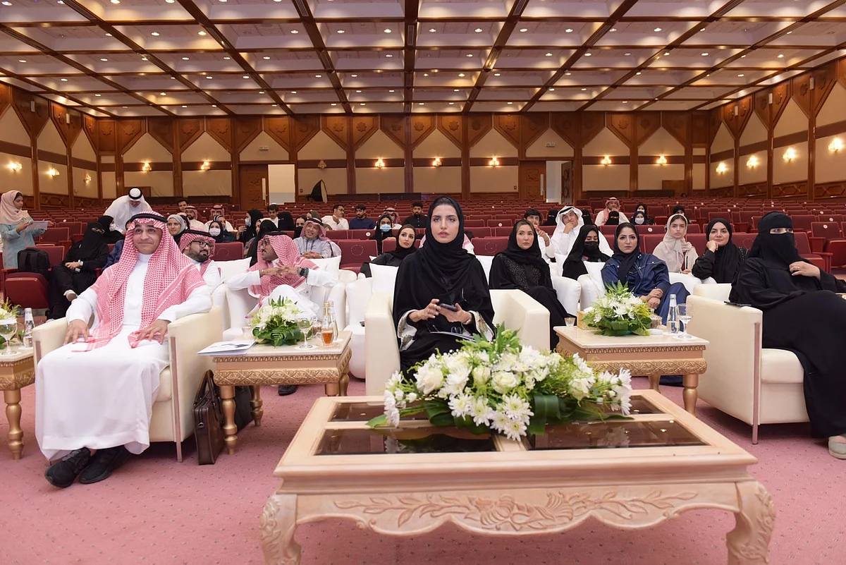 جامعة جدة و"منشآت" تختتمان المعسكر التدريبي الصيفي لمركز الابتكار