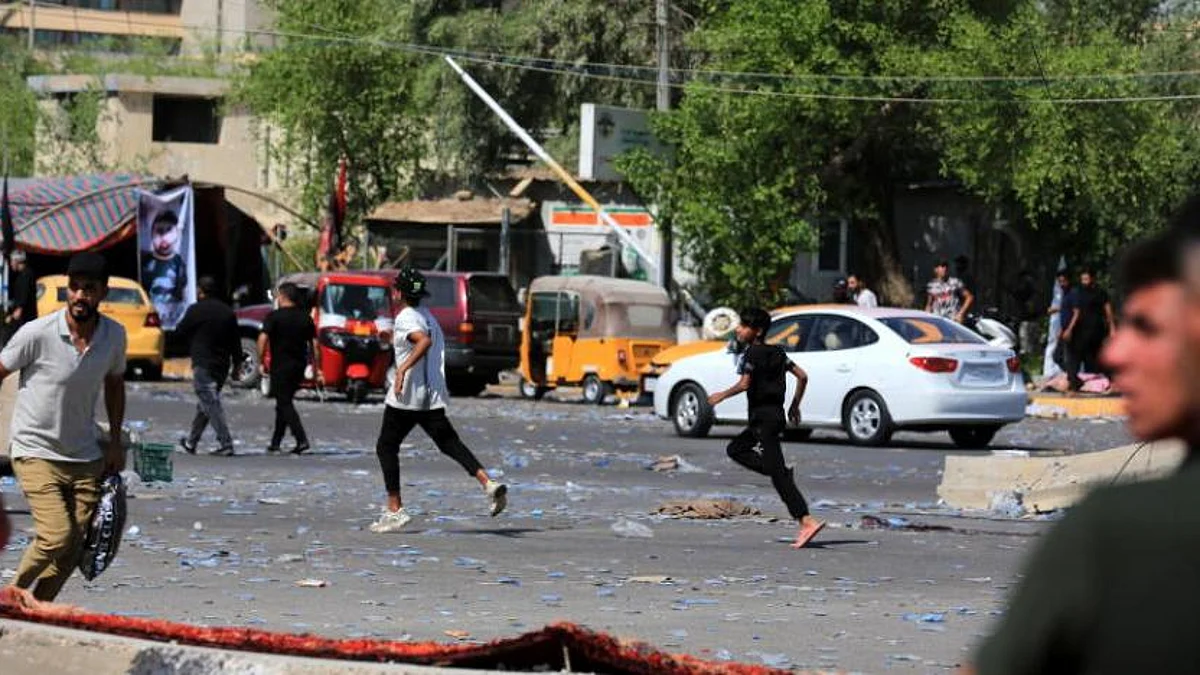 العراق: الجيش يرفع حظر التجول بعد دعوة مقتدى الصدر أنصاره للانسحاب من الشوارع