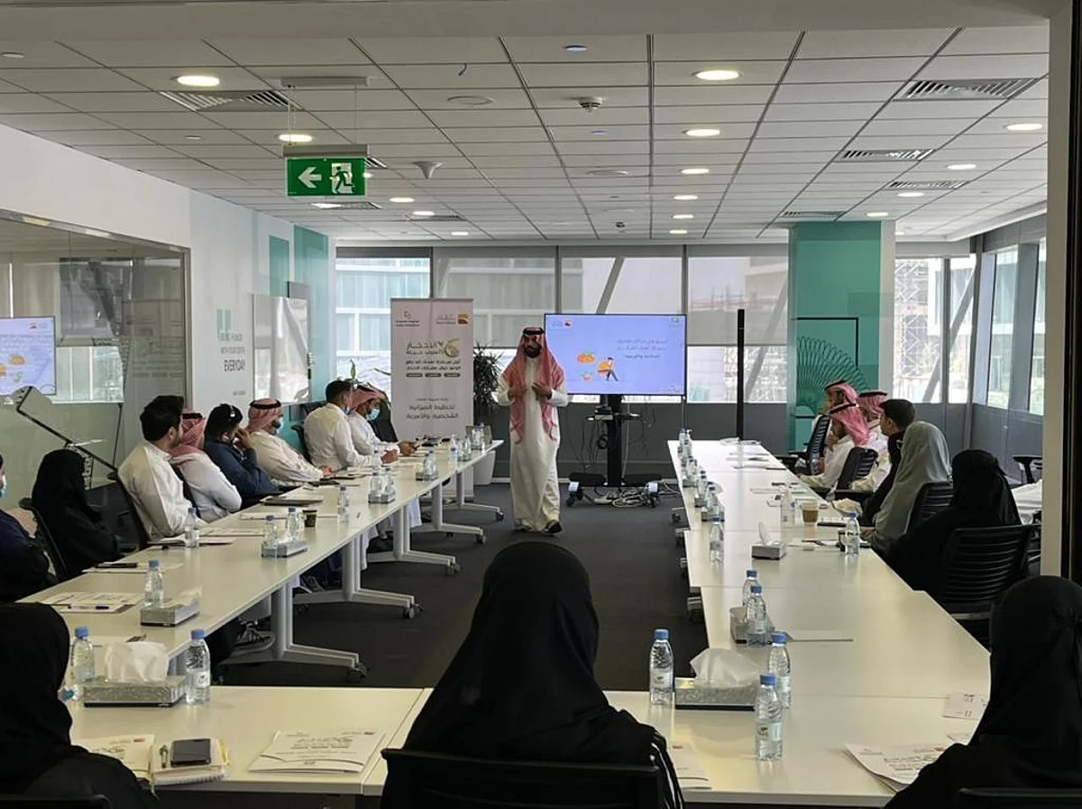 تفاعل واسع مع مبادرة "الادخار أسلوب حياة".. المستفيدون 130 ألفًا من 110 جهات حكومية وخاصة