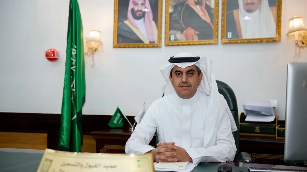 عميد عمادة القبول والتسجيل بالجامعة عبدالمحسن القرني