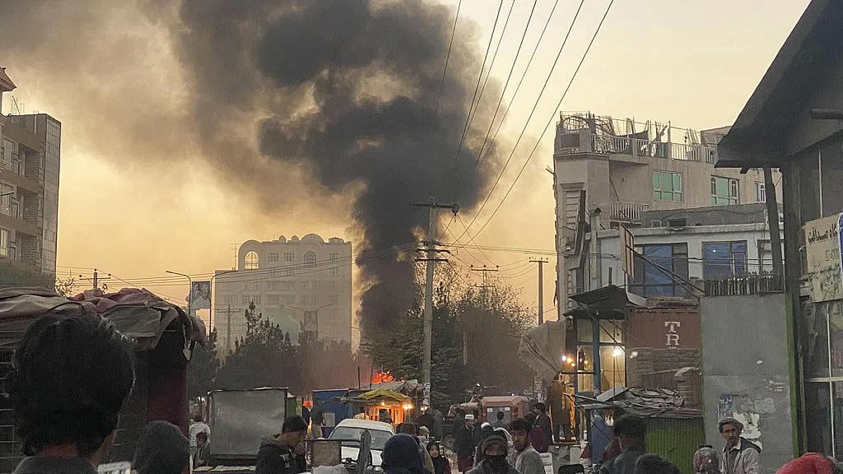 انفجار قنبلة في شارع تجاري مزدحم بالعاصمة الأفغانية