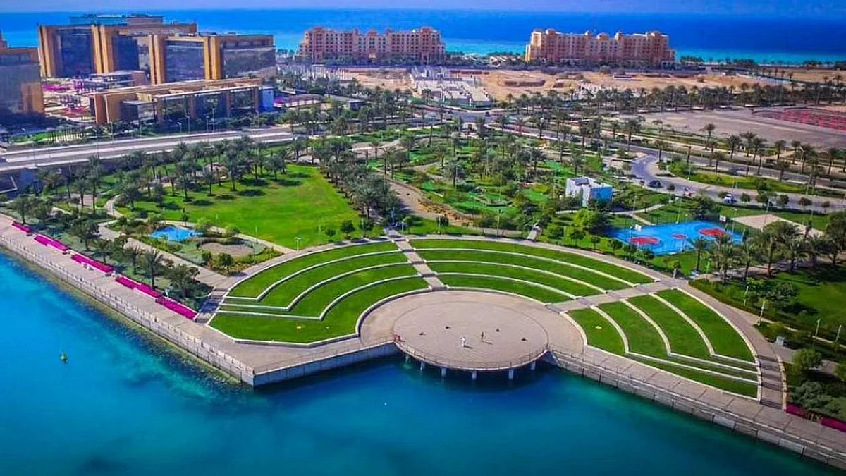 مدينة الملك عبدالله الاقتصادية توقّع اتفاقية لتنفيذ مشروع حقل للطاقة الشمسية الهجينة