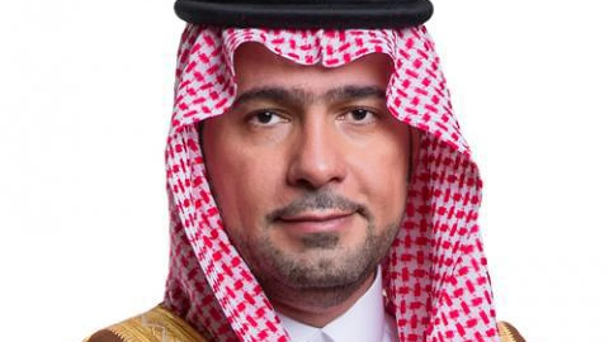 وزير الشؤون البلدية والقروية والإسكان ماجد الحقيل