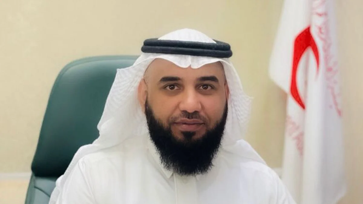 مدير هيئة الهلال الأحمر بتبوك يهنئ القيادة باليوم الوطني 92 للمملكة