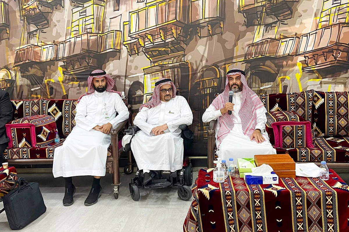 "وكيل جامعة المؤسس" يرعى الملتقى الترحيبي والإرشادي للطلاب من ذوي الإعاقة