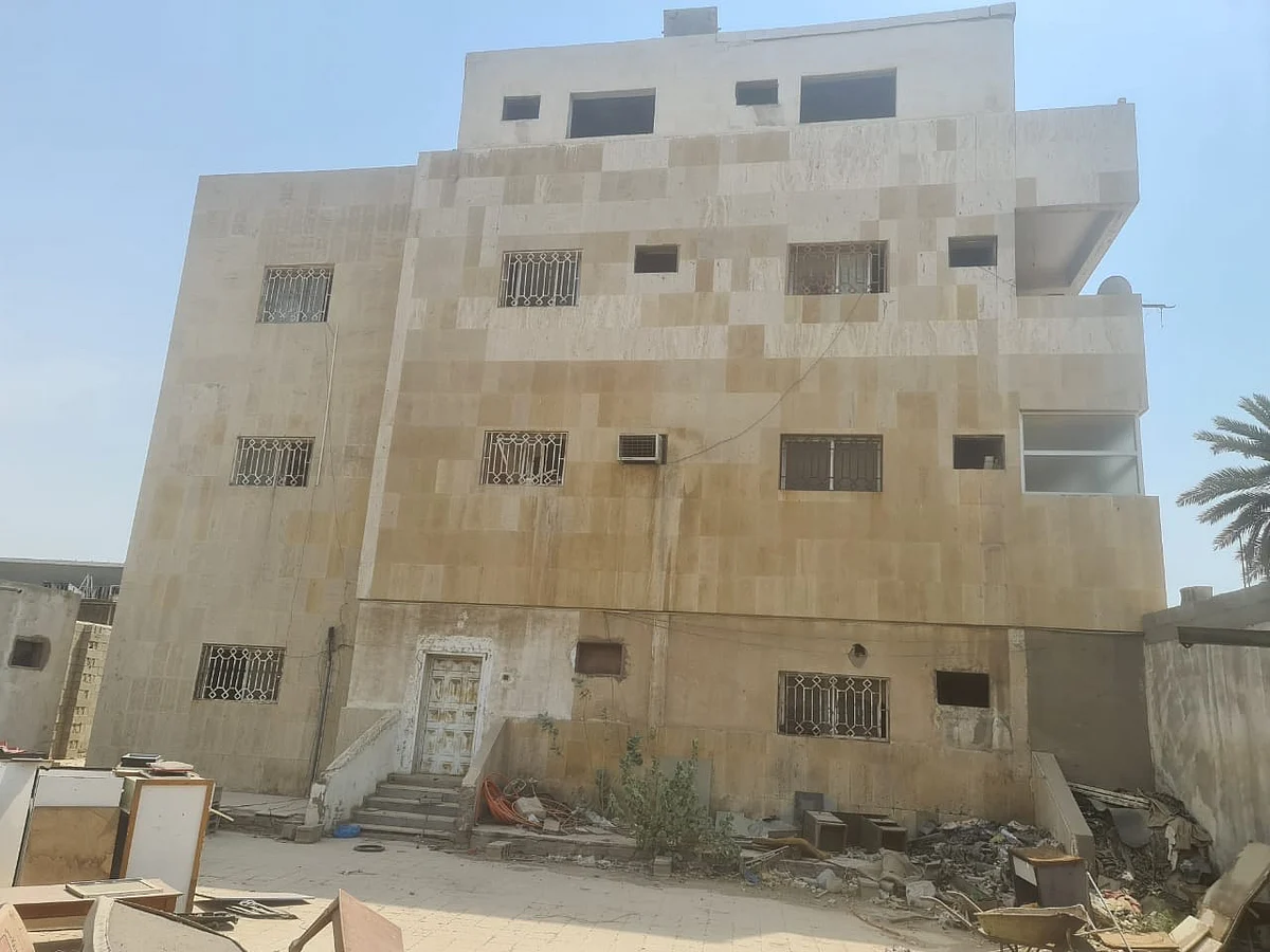 أمانة جدة: منزل "طلال مداح" لم يُستثنَ من أعمال الإزالة