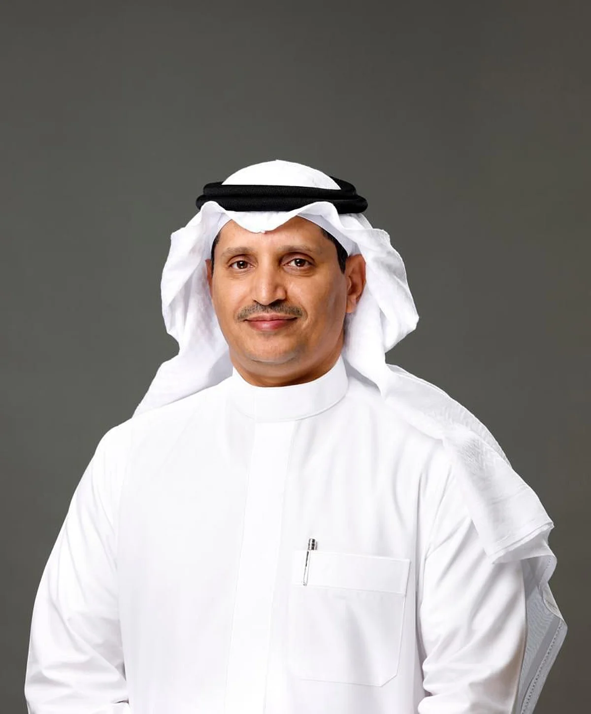 الرئيس التنفيذي للمؤسسة الخيرية لرعاية الأيتام إخاء عمر بن عبدالرحمن الحسين