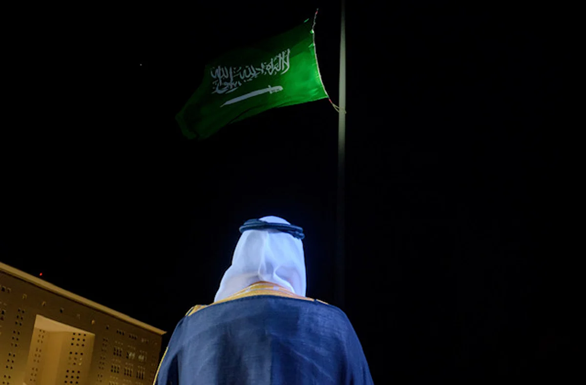 تعرَّف على كلمة "الملك عبدالعزيز" إلى أهالي المدينة المنورة من مقر "البلدية"