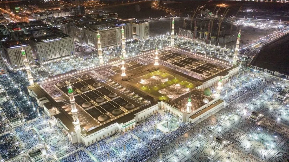 "أضخم مشاريع العالم".. ٩٢ عامًا والسعودية وملوكها في خدمة الحرمين