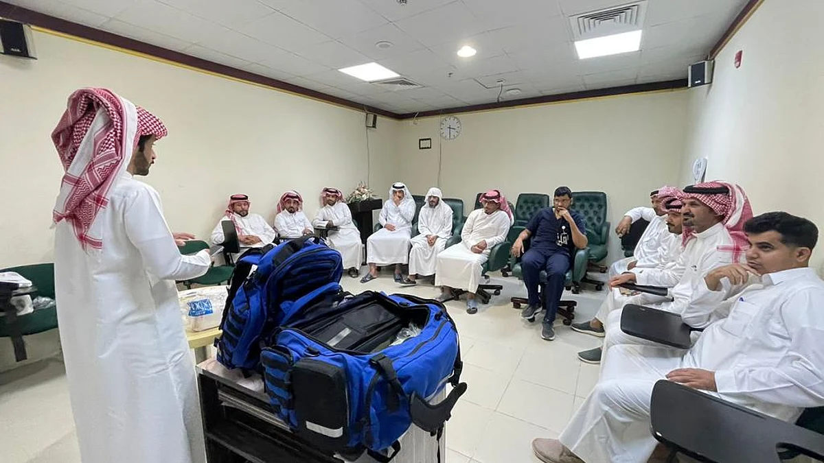من فعاليات التعريف بكيفية التعامل مع الحالات الإسعافية