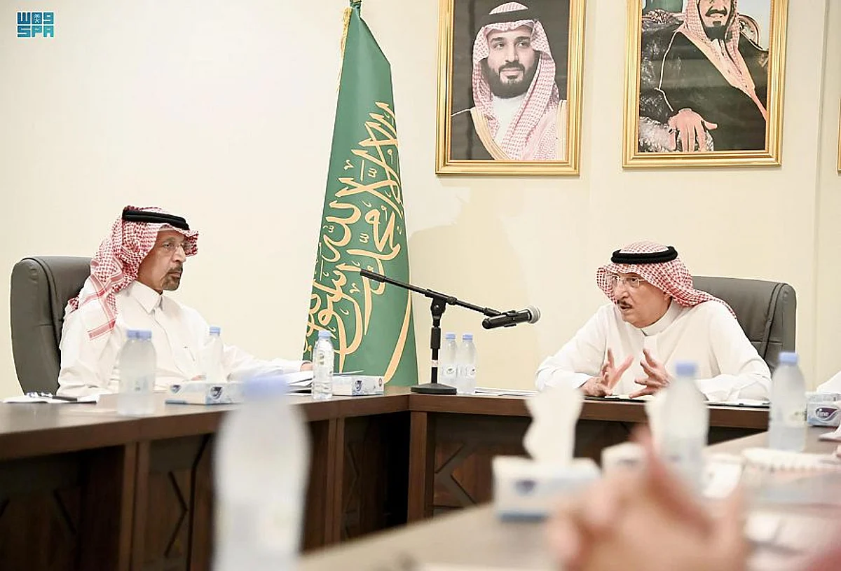 الأمير محمد بن ناصر يلتقي خالد الفالح