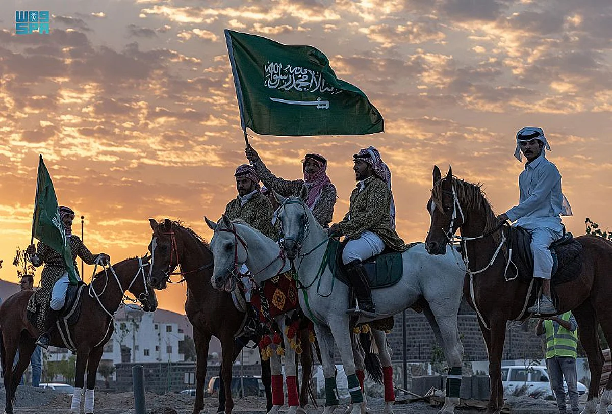 "ميدان الملك عبدالعزيز".. شاهد على بدء مرحلة البناء وإرساء الأمن والتطوّر الحضري بالمدينة المنورة
