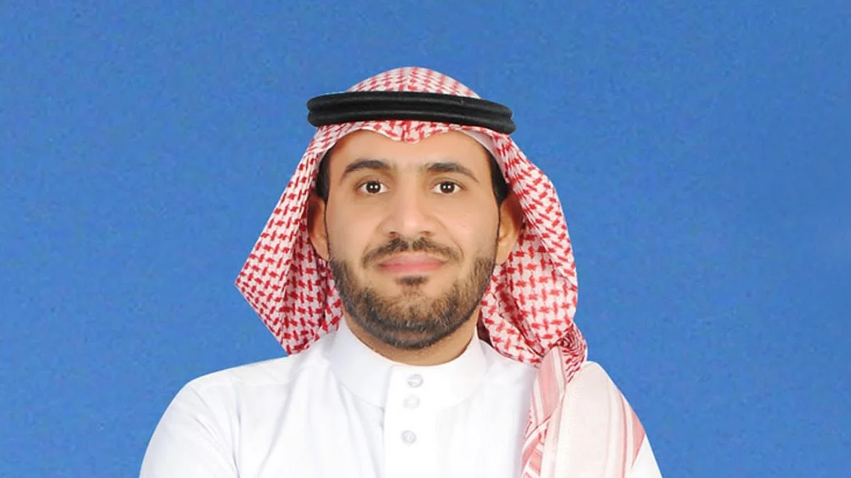 مستشفى دله النخيل يجري عملية نادرة ومعقدة لجنين في بطن أمه