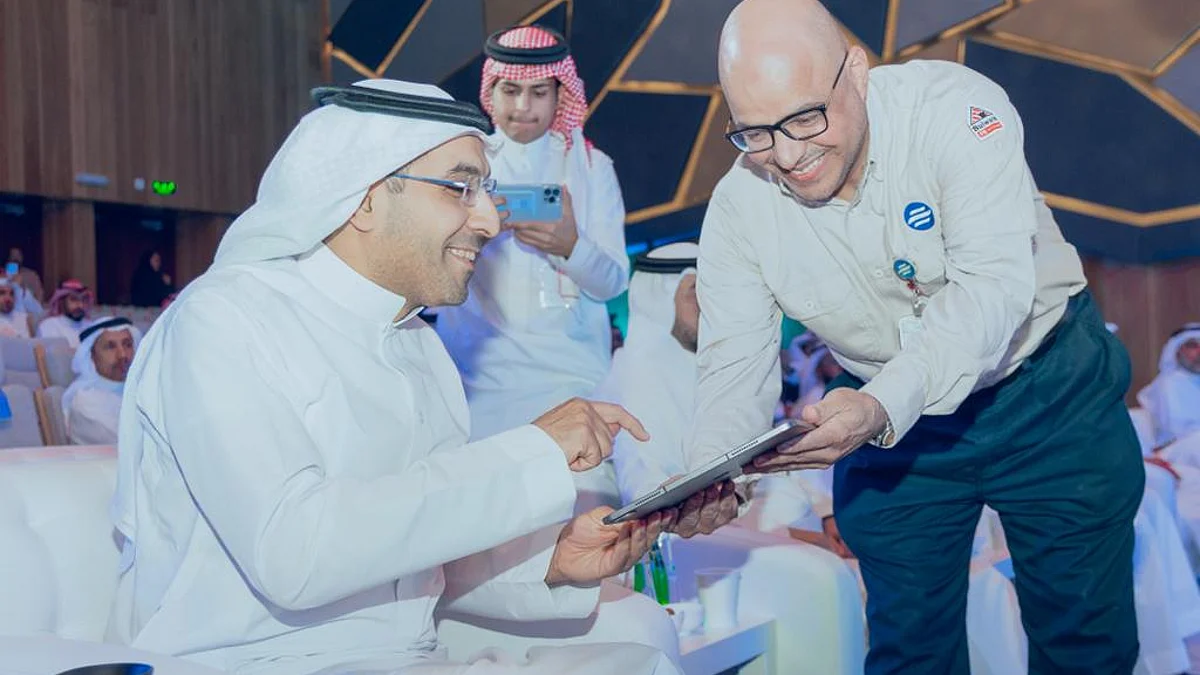 عبدالله العبدالكريميطلق الهوية الجديدة للأكاديمية السعودية للمياه