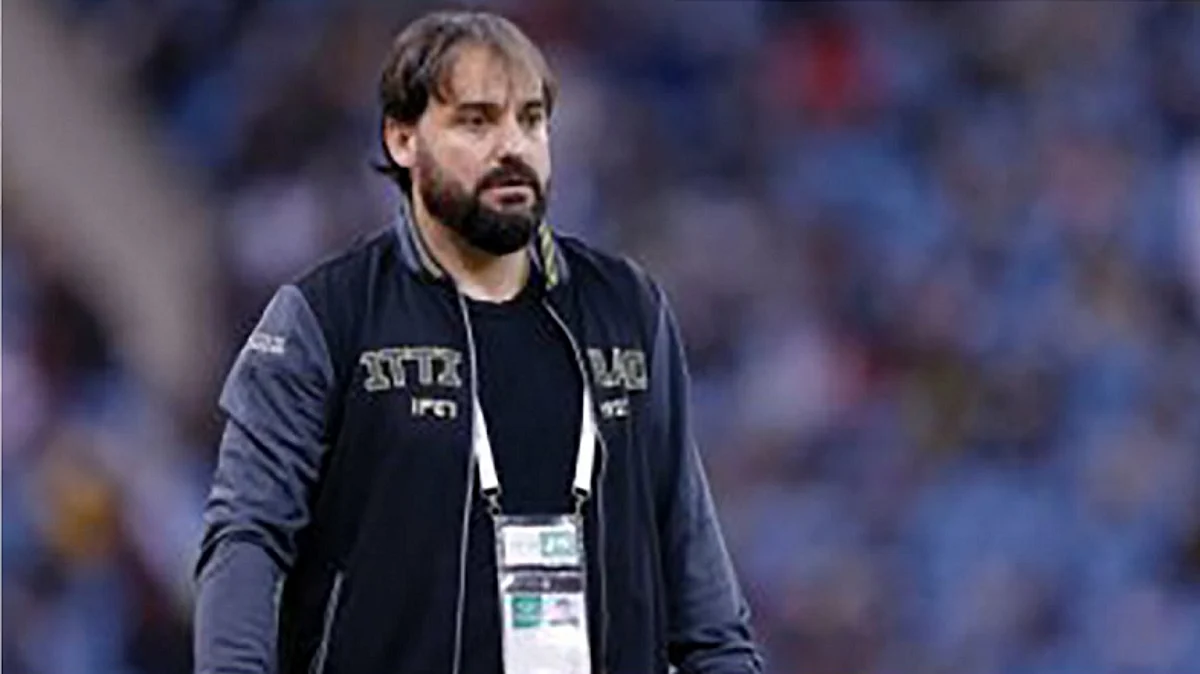 المدرب التشيلي لويس سييرا