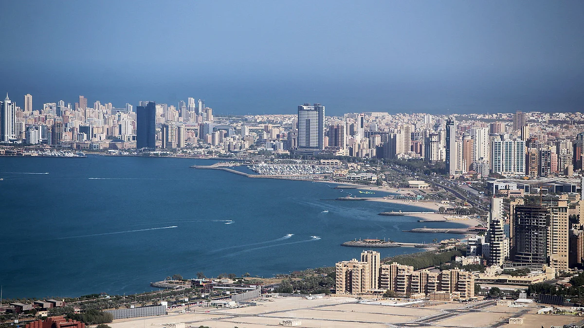 الكويت.. منع دخول الأغذية مع مسافرين من 3 دول عربية