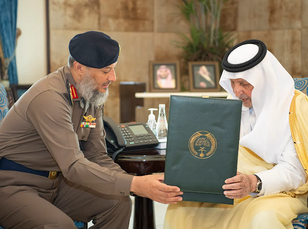 "الفيصل" يتسلم تقرير تقييم أداء الجهات المشاركة بخطة الطوارئ لحج 1443هـ